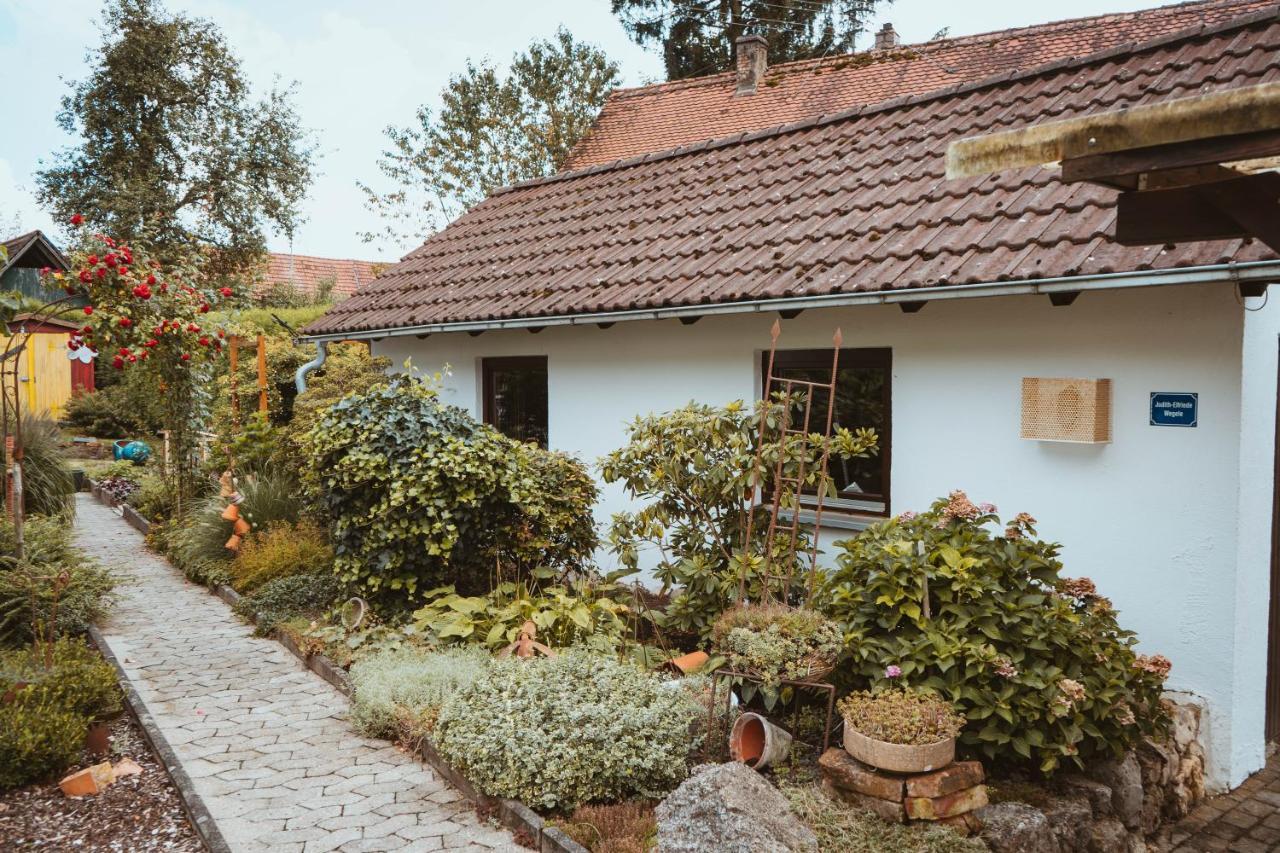 Ferienparadies Am Kammerberg - Ein Ganzes Haus Fuer Sie Alleine!!! Weissenhorn Luaran gambar