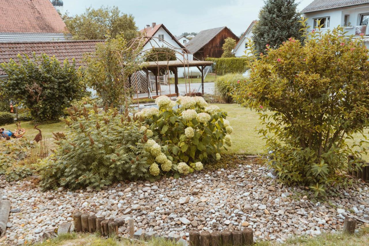 Ferienparadies Am Kammerberg - Ein Ganzes Haus Fuer Sie Alleine!!! Weissenhorn Luaran gambar